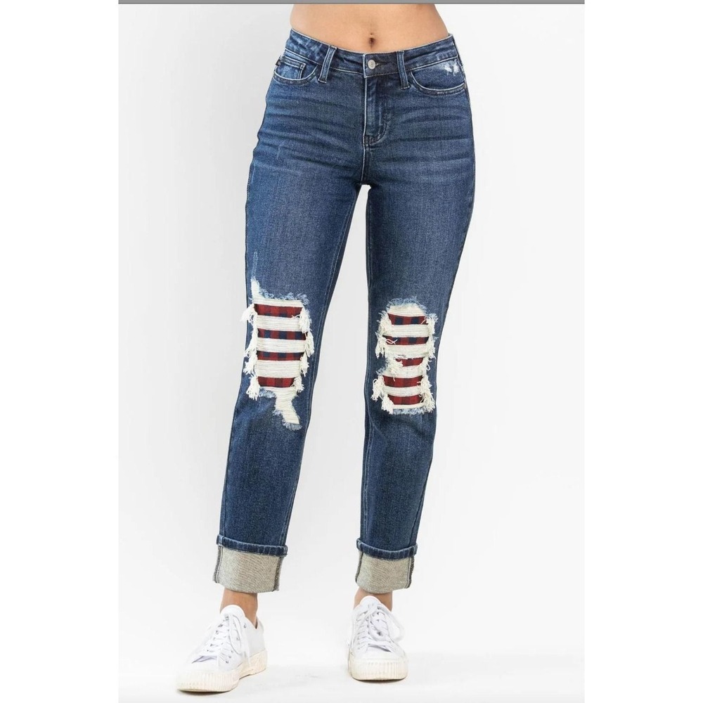 033 Judy Blue Buffalo Plaid Destroyed Knee Boyfriend Jeans (5/27, EUC)